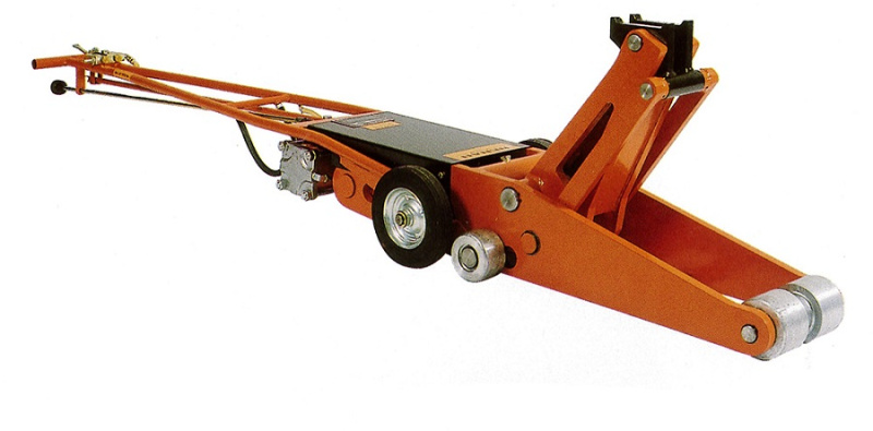 Домкрат подкатной пневмогидравлический 10 т HPG-810 NENAB 3-2435